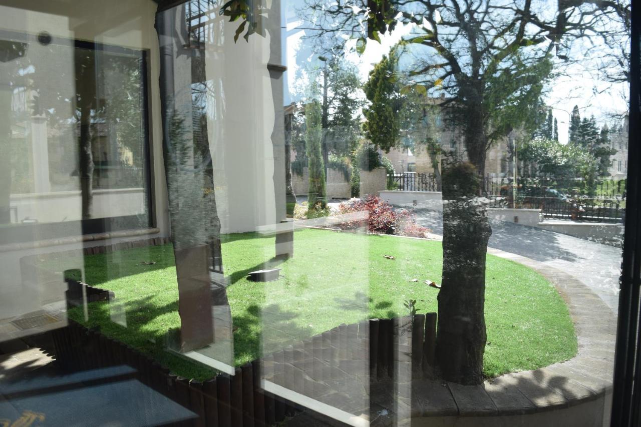 Le Grazie Hotel Assise Extérieur photo