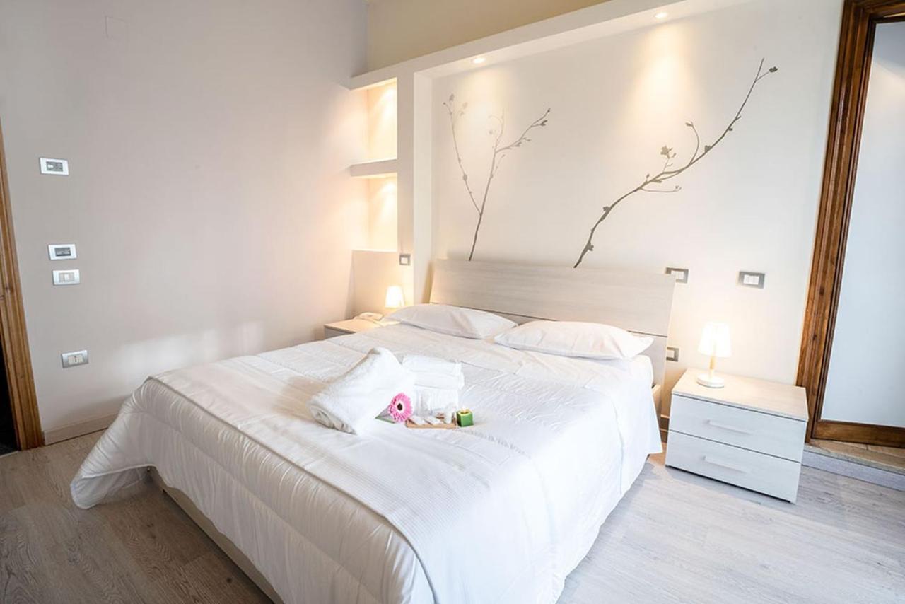 Le Grazie Hotel Assise Extérieur photo