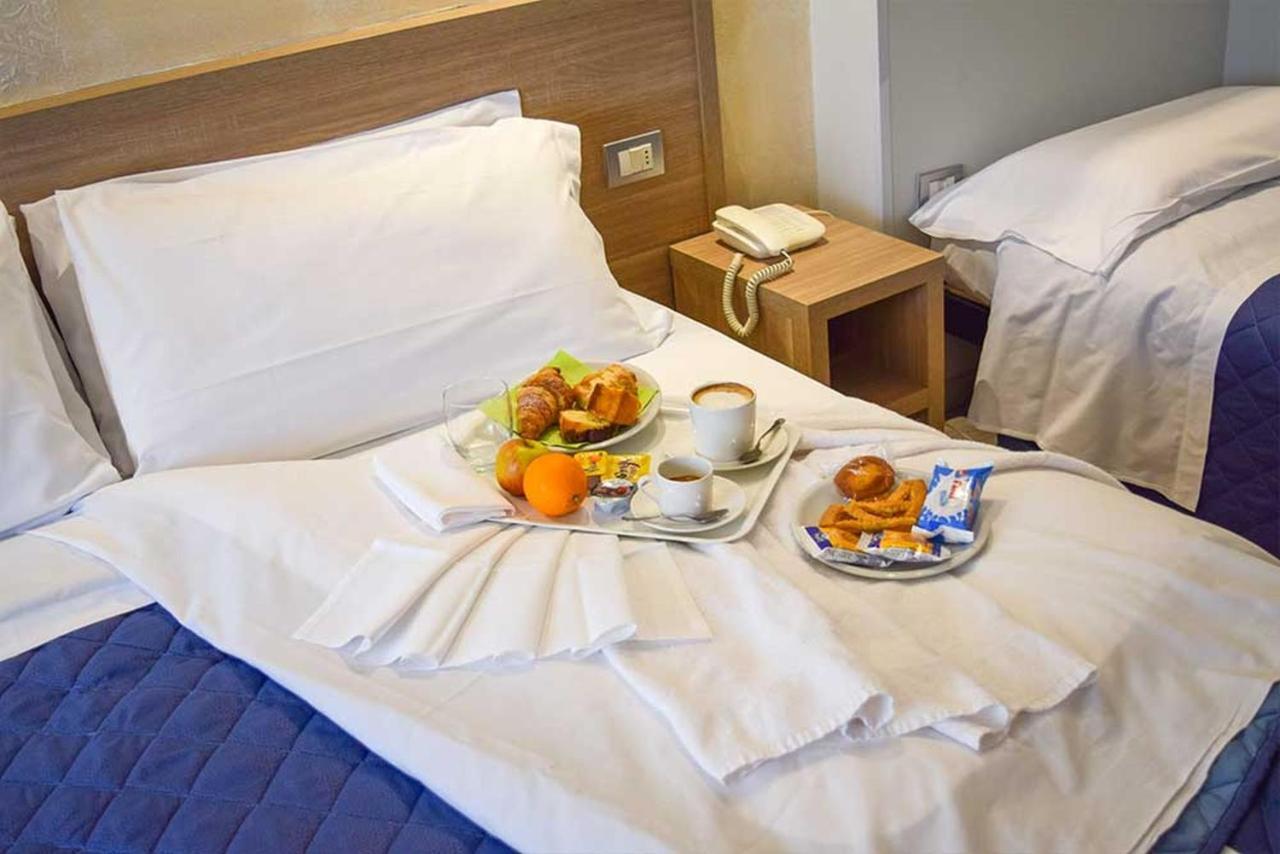 Le Grazie Hotel Assise Extérieur photo