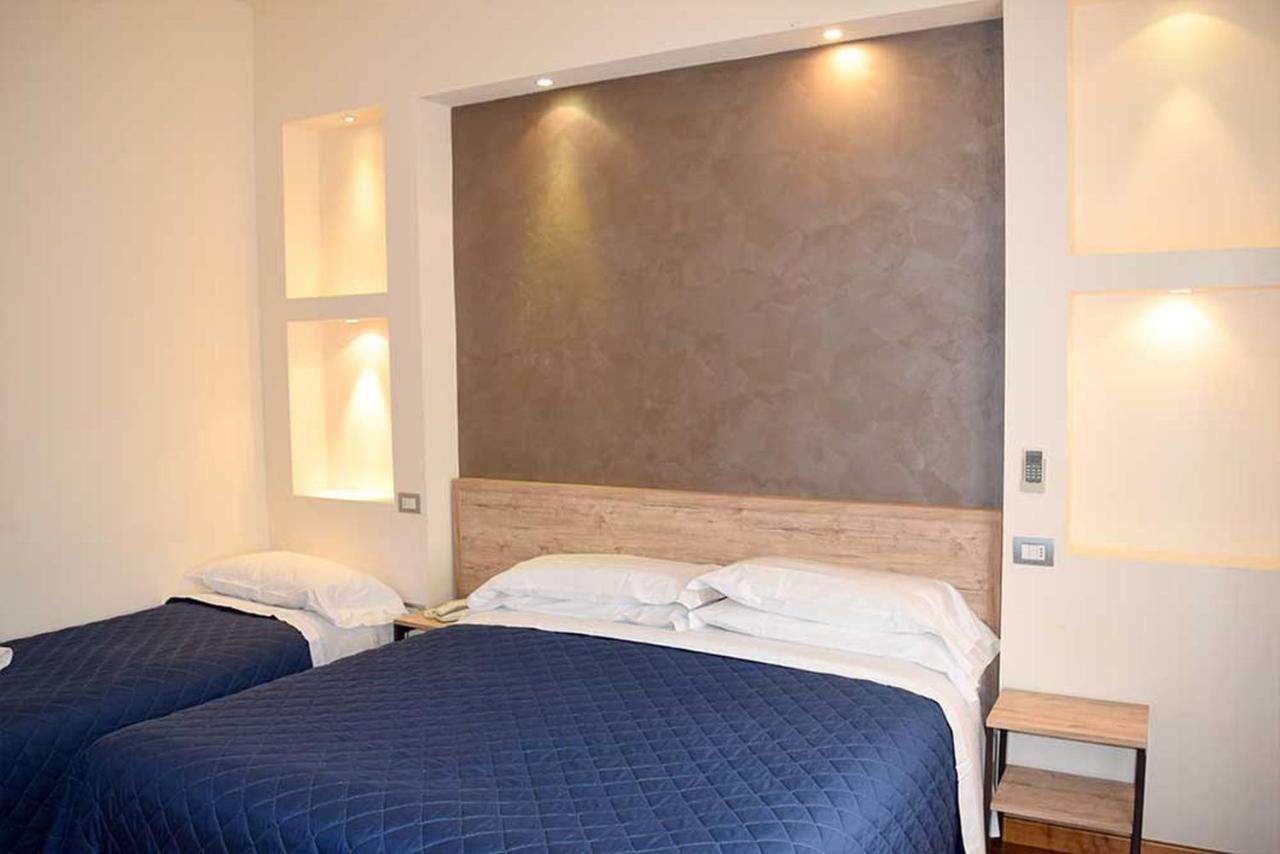 Le Grazie Hotel Assise Extérieur photo